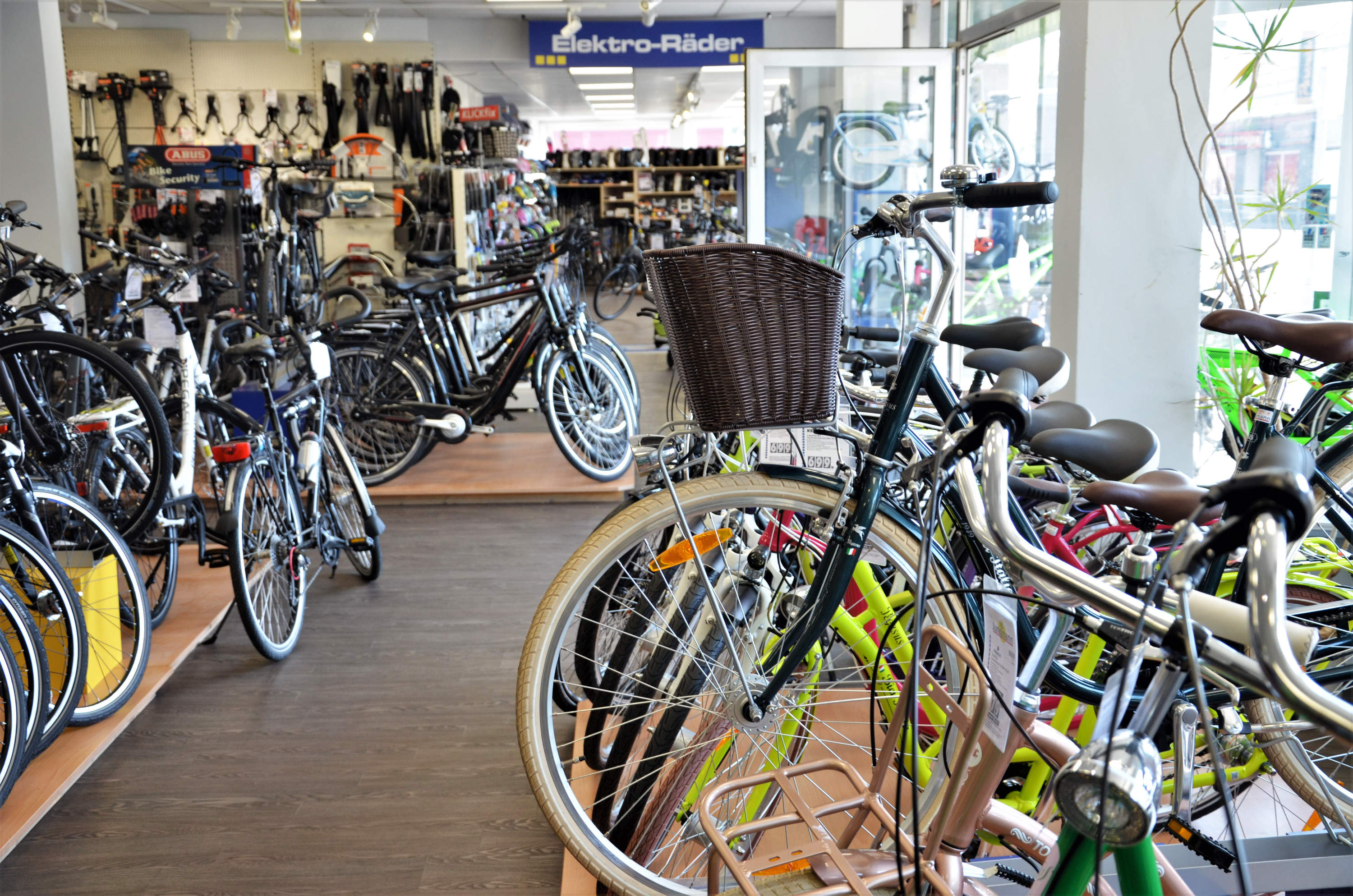 FH-Jungmann-Laden-Bikes07